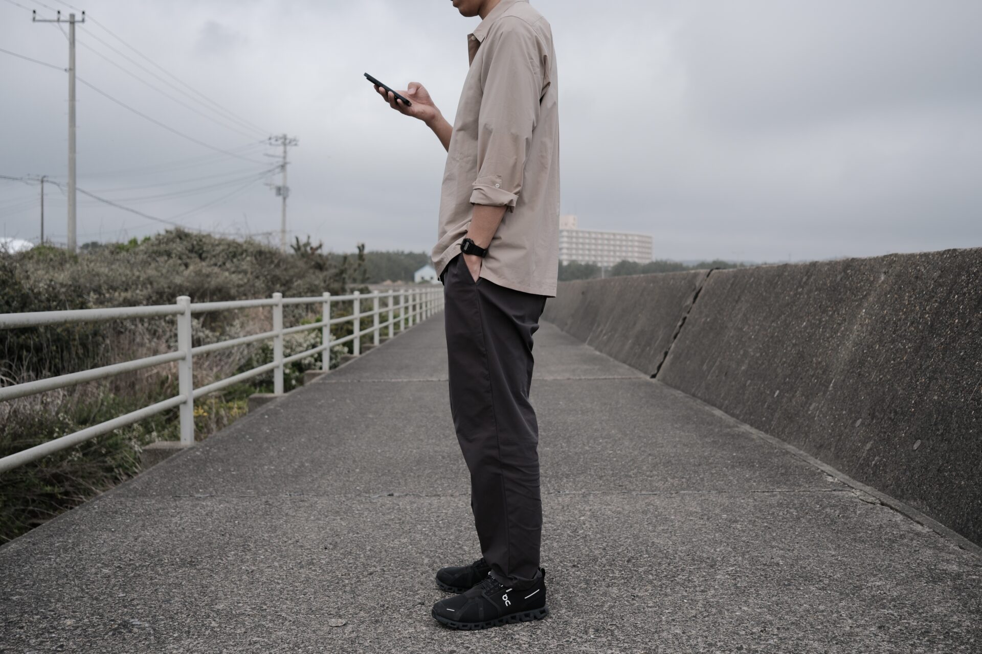 STATIC DRIFTER LT PANTSのコーデ横から